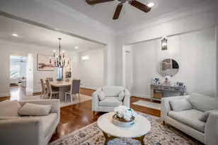 218 E 27th St, Houston, TX 77008 - Photo 15