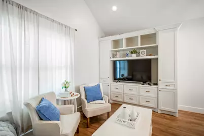 218 E 27th Street #A, Houston, TX 77008 - Photo 9