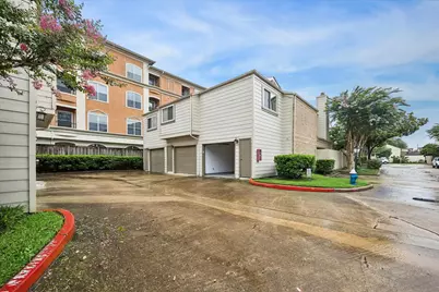 1829 Augusta Drive #19, Houston, TX 77057 - Photo 13