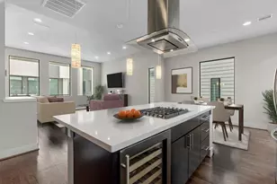 5638 Petty St, Houston, TX 77007 - Photo 11