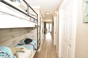 6102 Seawall Blvd, Galveston, TX 77551 - Photo 11