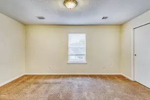 4838 Montclair Hill Ln, Fresno, TX 77545 - Photo 13