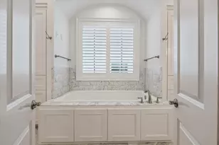 1301 Peden St, Houston, TX 77006 - Photo 21