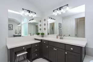 30314 Brook Point Ct Ct, Fulshear, TX 77441 - Photo 17