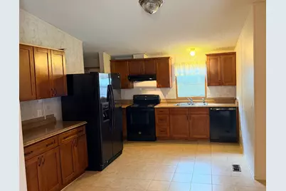 2107 Smith Street, Waller, TX 77484 - Photo 3
