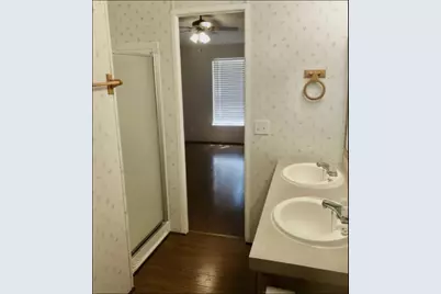 2107 Smith Street, Waller, TX 77484 - Photo 5