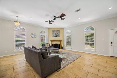 4003 Woodbriar Court, Sugar Land, TX 77479 - Photo 13