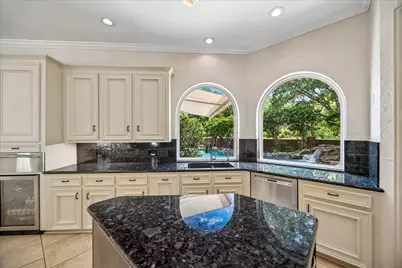 4003 Woodbriar Court, Sugar Land, TX 77479 - Photo 9