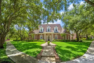 4003 Woodbriar Ct, Sugar Land, TX 77479 - Photo 1