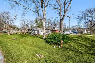 9405 and 9407 Montgomery Lane, La Porte, TX 77571 - Photo 11
