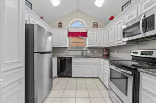 3735 Pine Cone Trail, Pasadena, TX 77505 - Photo 13