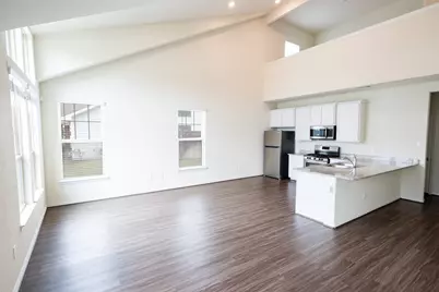 216 N Lynx Trail, Montgomery, TX 77316 - Photo 5