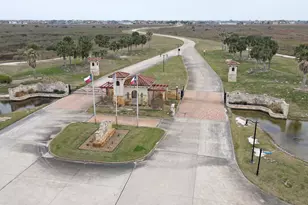 591 E Burgundy Bay, Port O Connor, TX 77982 - Photo 35