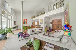 15 Hudson Cir, Houston, TX 77024 - Photo 7