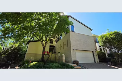 15 Hudson Circle, Houston, TX 77024 - Photo 1