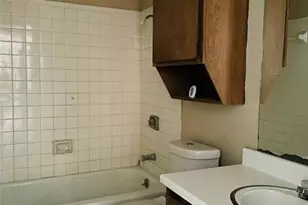 13480 S Thorntree Dr, Houston, TX 77015 - Photo 3