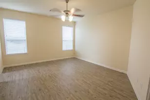 29619 Yaupon Shore Dr, Spring, TX 77386 - Photo 9
