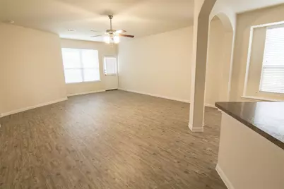 29619 Yaupon Shore Drive, Spring, TX 77386 - Photo 11
