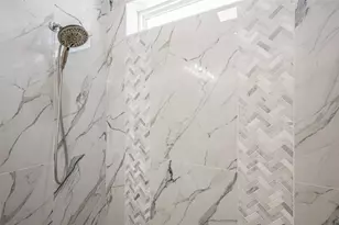 2631 Holiday Dr, Port Bolivar, TX 77650 - Photo 3