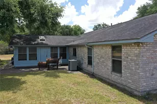 4 Shantilly Ln, Bay City, TX 77414 - Photo 31