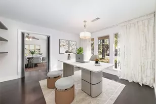 67 Woodhaven Wood Dr, The Woodlands, TX 77380 - Photo 3