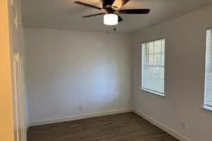 934 Bacliff Dr, Bacliff, TX 77518 - Photo 17