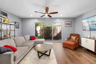 1212 Fairview Ave, Houston, TX 77006 - Photo 7