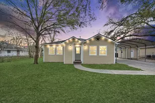 9238 Klondike St, Houston, TX 77075 - Photo 35