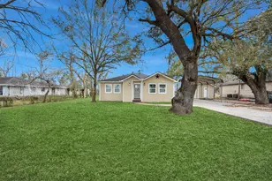 9238 Klondike St, Houston, TX 77075 - Photo 45