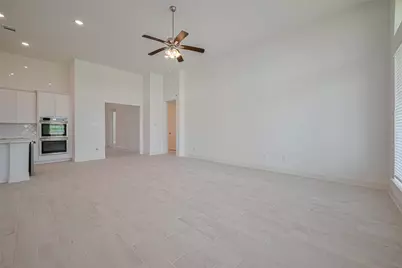2911 Golden Isle Drive, Texas City, TX 77568 - Photo 7