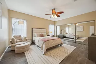 286 Wilcrest Dr, Houston, TX 77042 - Photo 17