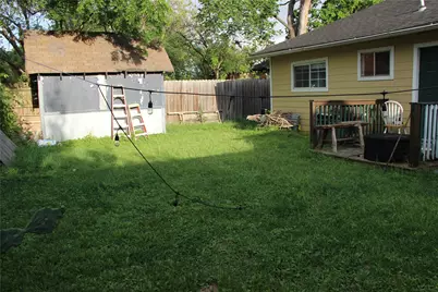 7107 Avenue I, Houston, TX 77011 - Photo 13