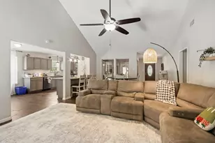24902 Butterwick Dr, Spring, TX 77389 - Photo 5