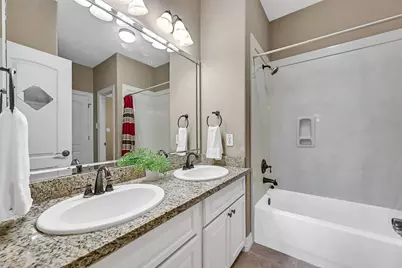 209 Hunters Lane, Friendswood, TX 77546 - Photo 27