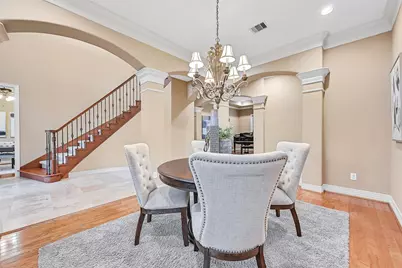 209 Hunters Lane, Friendswood, TX 77546 - Photo 11