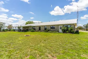 369 Sakewitz, Comfort, TX 78013 - Photo 15