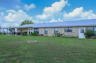 369 Sakewitz, Comfort, TX 78013 - Photo 23