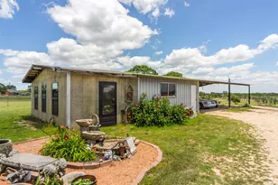 369 Sakewitz, Comfort, TX 78013 - Photo 15