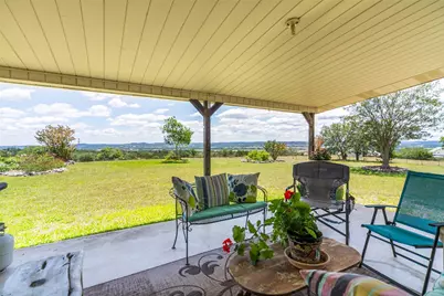 369 Sakewitz, Comfort, TX 78013 - Photo 13