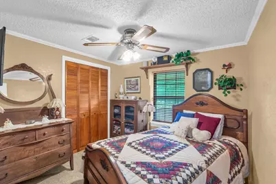 103 Roundabout Lane, Huntsville, TX 77320 - Photo 15