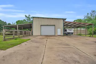 103 Roundabout Ln, Huntsville, TX 77320 - Photo 3