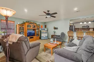 103 Roundabout Ln, Huntsville, TX 77320 - Photo 11