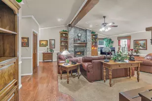 103 Roundabout Ln, Huntsville, TX 77320 - Photo 13