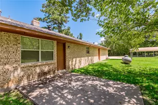 65 Paisano Ln, Huntsville, TX 77340 - Photo 29