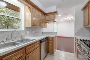 65 Paisano Ln, Huntsville, TX 77340 - Photo 11