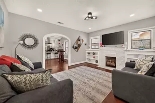 2418 Rosewood St, Houston, TX 77004 - Photo 3