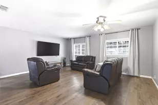 8619 Ardley Cir, Houston, TX 77088 - Photo 27