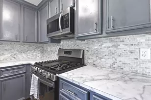 8619 Ardley Cir, Houston, TX 77088 - Photo 33