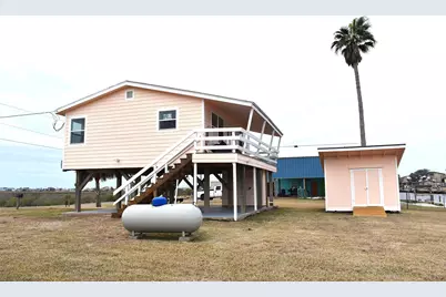 373 Neptune Street, Sargent, TX 77414 - Photo 3