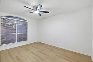 4426 Kulkarni St, Houston, TX 77045 - Photo 27